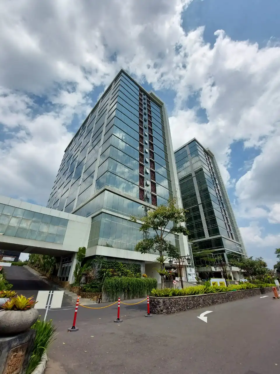 Tower Nakula & Sadewa Mataram City Apartemen & Kondotel, PT. Saraswati Indoland